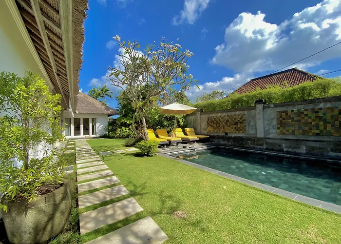 Serene Villas Seminyak 